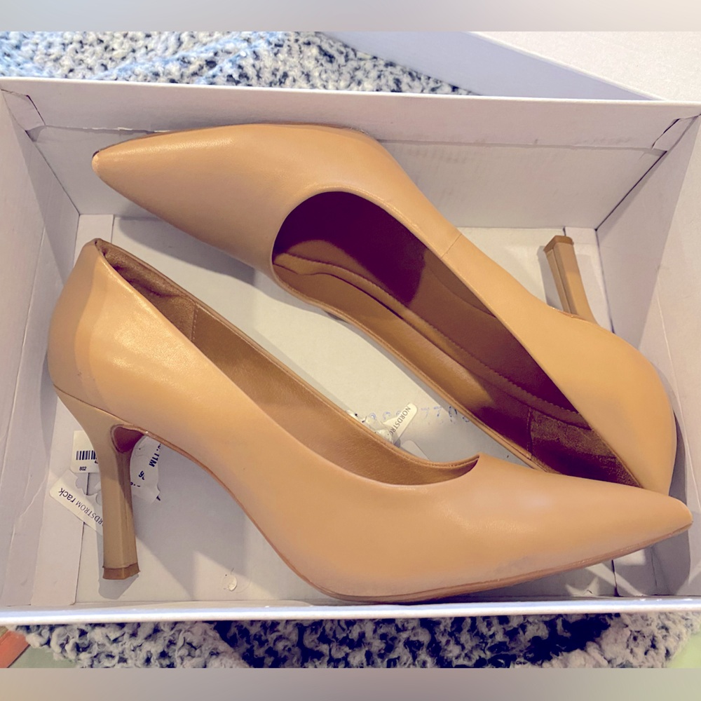 Nordstrom rack. Tan heels size 11